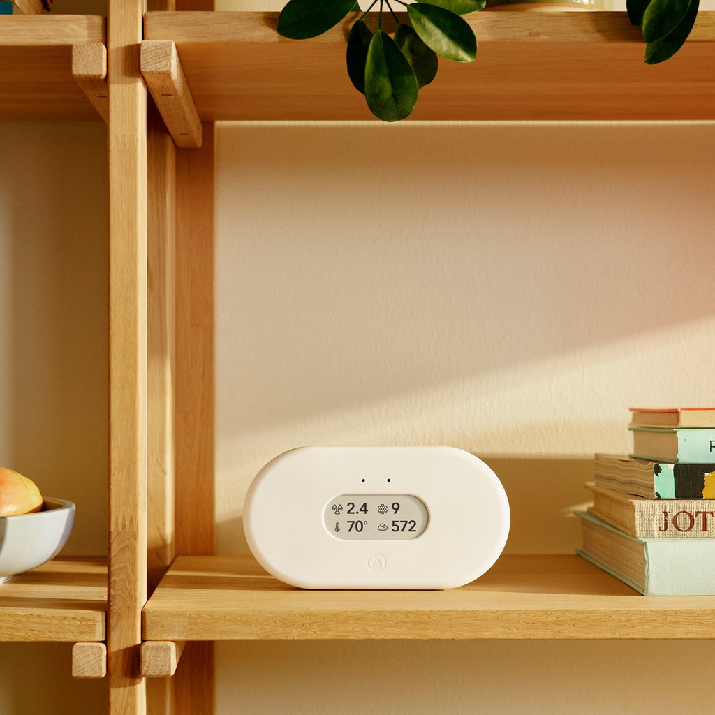 Airthings 2960 View Plus - Battery Powered Radon & Air Quality Monitor (PM, CO2, VOC, Humidity, Temp, Pressure)