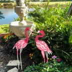 SUNREEK Set of 2 Pink Flamingo Outdoor Statues, Metal Yard Flamingo for Garden Patio Lawn Backyard Decorations