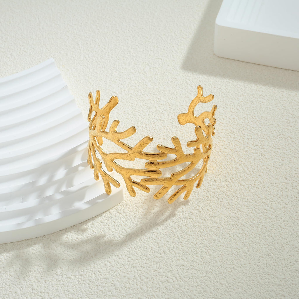 WOWORAMA Chunky Gold Coral Reef Bracelet for Women