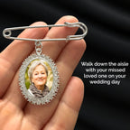 Simple Wedding Bouquet Boutonniere Rhinestone Photo Charm Pin Brooch Gift for Wedding Shower Mother of Bride or Groom