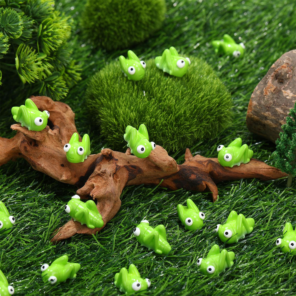 Geelin 50 Pcs Mini Resin Grasshopper Figures, Realistic Bug Ornaments