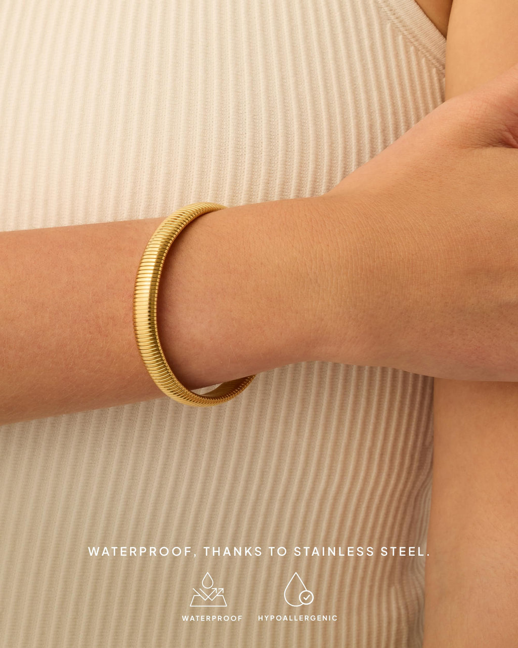 PAVOI Chunky Bangle Bracelet, 14K Gold Plated, Yellow Gold