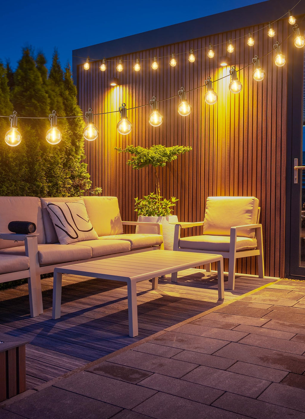 Brightown Outdoor String Lights, 69FT G40 LED IP65 Waterproof Patio Lights