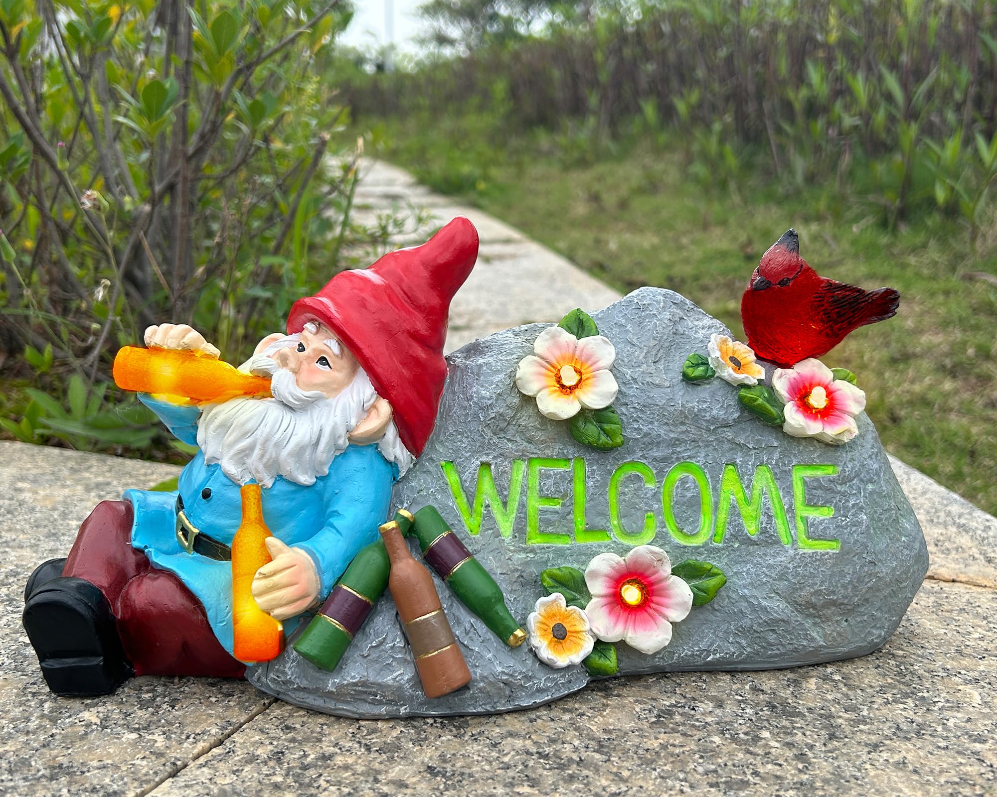 Elegondrar Funny Garden Gnomes Statue with Welcome, Solar Outdoor Gnomes Decorations for Yard, Patio, Lawn, Christmas Birthday Housewaming Gifts, for Dad, Men, Husband, Grandpa, 11.8 Inch, Resin