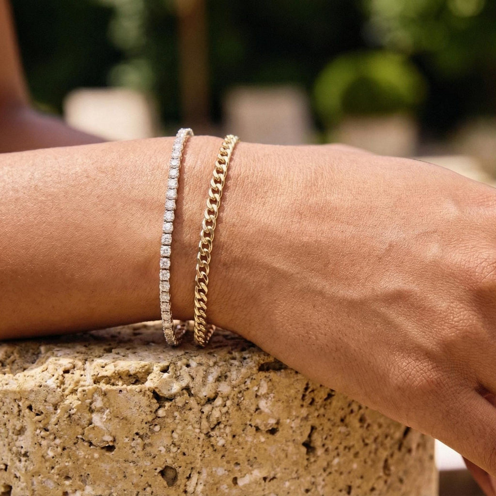 BRAYEG 6mm 14K Gold Bracelet for Men & Women Cuban Bracelet for Men Gold Diamond-Cut Hypoallergenic Chains Gold Cuban Link Curb Chain Bracelet Jewelry Gifts 7.5 in