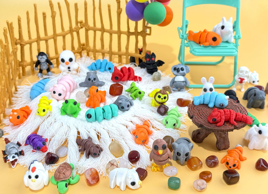 41pcs Mini Animal Figurines Set,3D Printed Little Animals Articulated Flexible Fidget Toy,Mini Animal Figurines Toy,Cute Animal Toys for Home, Office, Decor