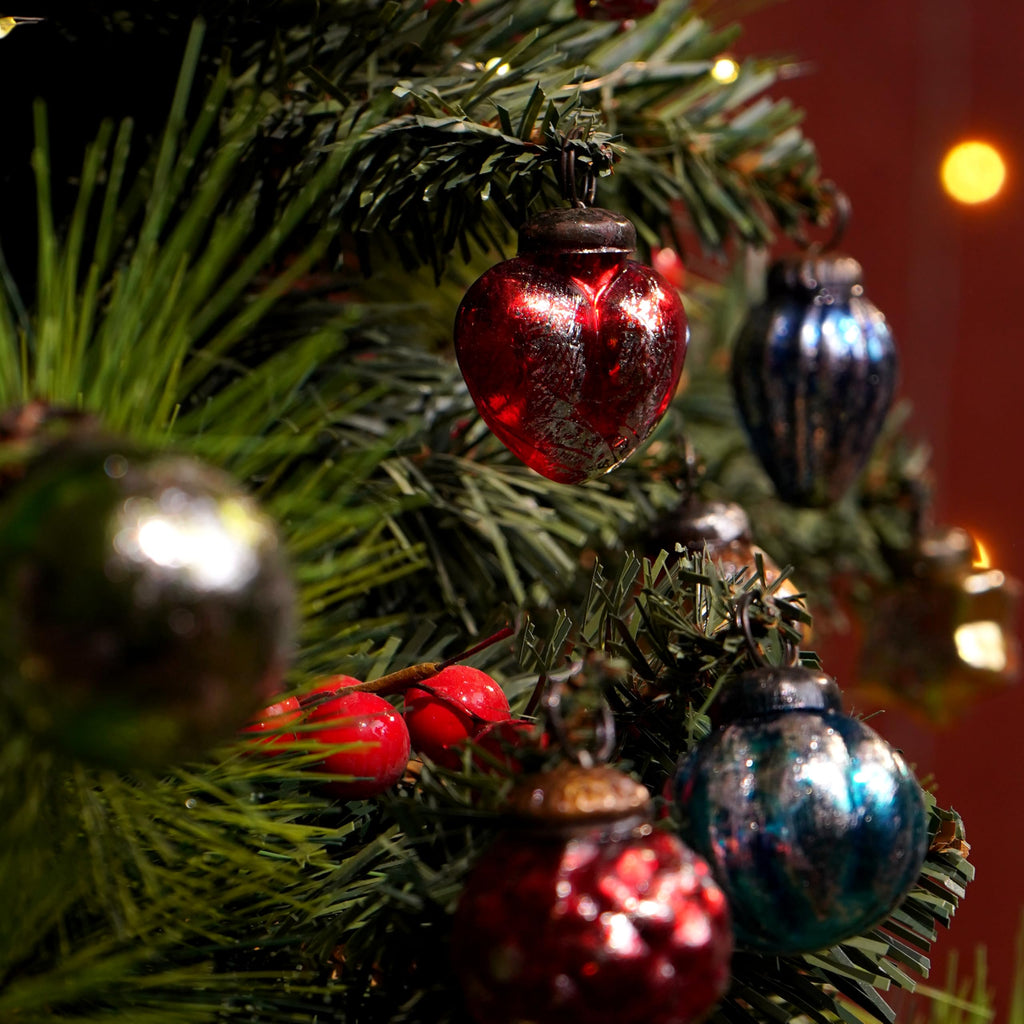 IndianShelf 25 Pieces Retro Distress Glass Vintage Christmas Tree Ornaments