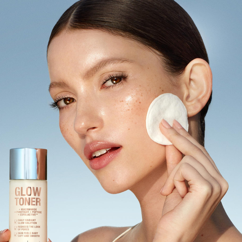 Charlotte Tilbury Glow Face Toner Mini - Exfoliating Toner for Oily Skin - Helps to Reduce The Appearance of Pores, Hydrate & Plump Skin - Delicately Scented with Rose & Lemon (30ml)