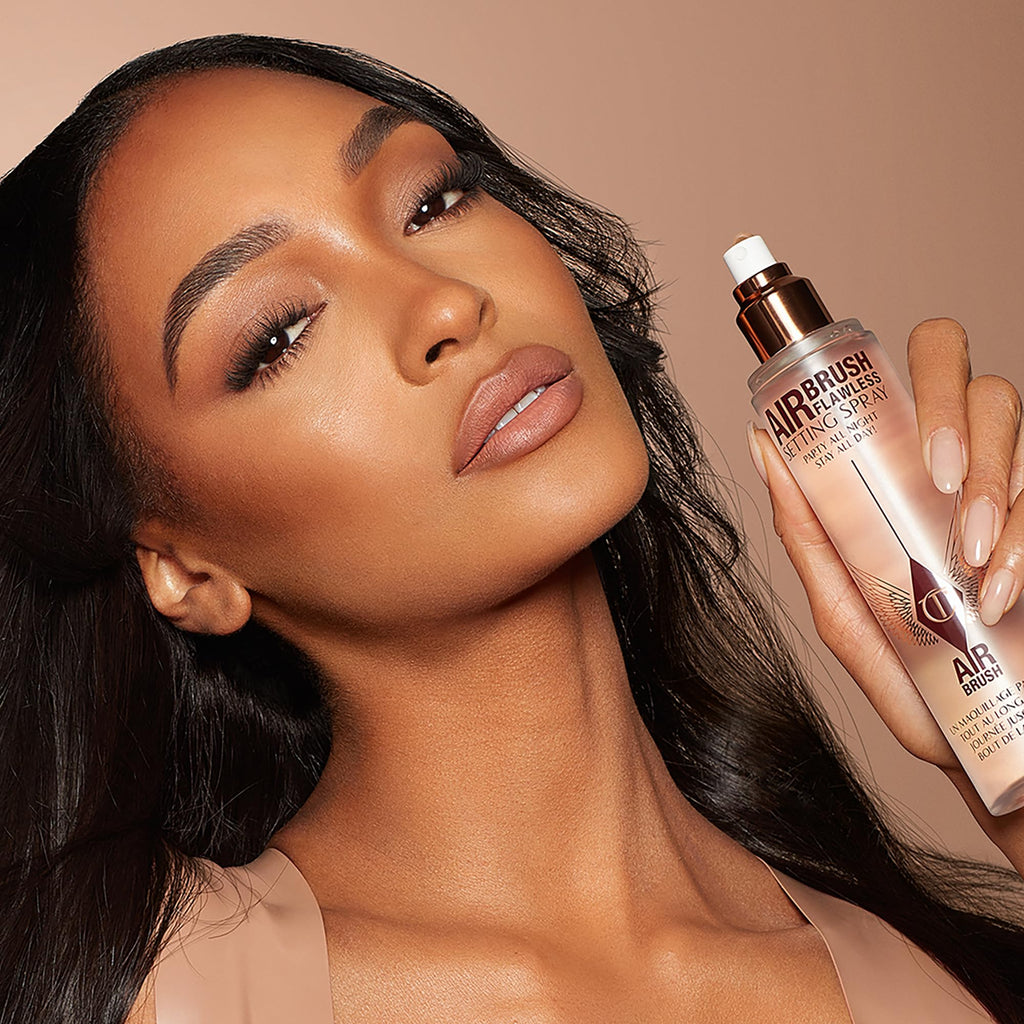 Charlotte Tilbury Airbrush Flawless Setting Spray - Ultra-Fine Hydrating Mist to Prime & Set Face Makeup For Up to 16Hr - Soothes, Blurs Pores & Calms Skin (100ml)