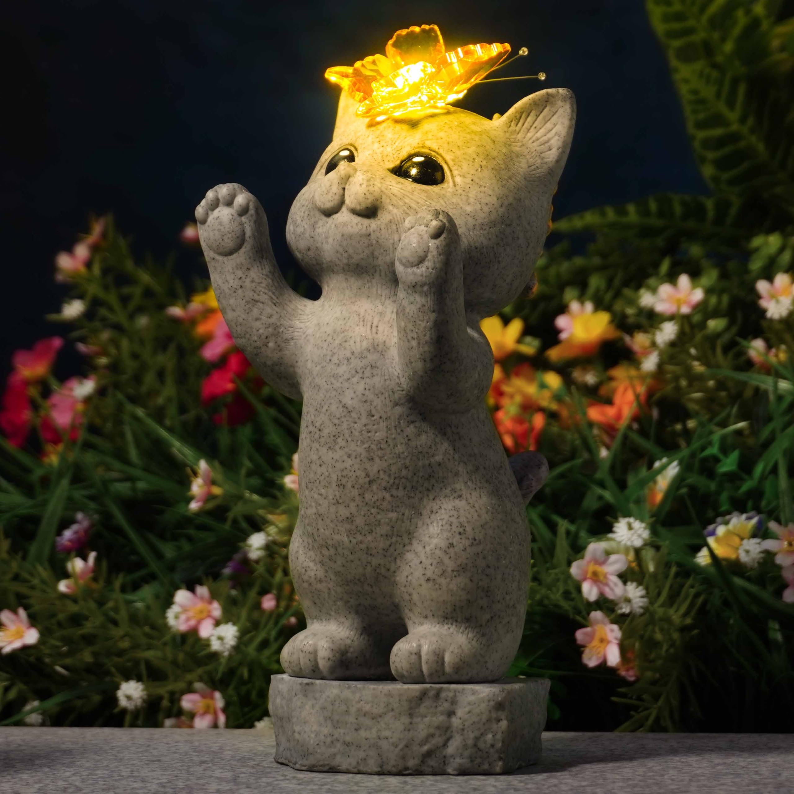 DecorSmart Cat Garden Outdoor Statue Gifts for Cat Lovers Lady Mom Dad Women Outside Solar New Home Decor for Patio Yard Housewarming Gardening Gifts