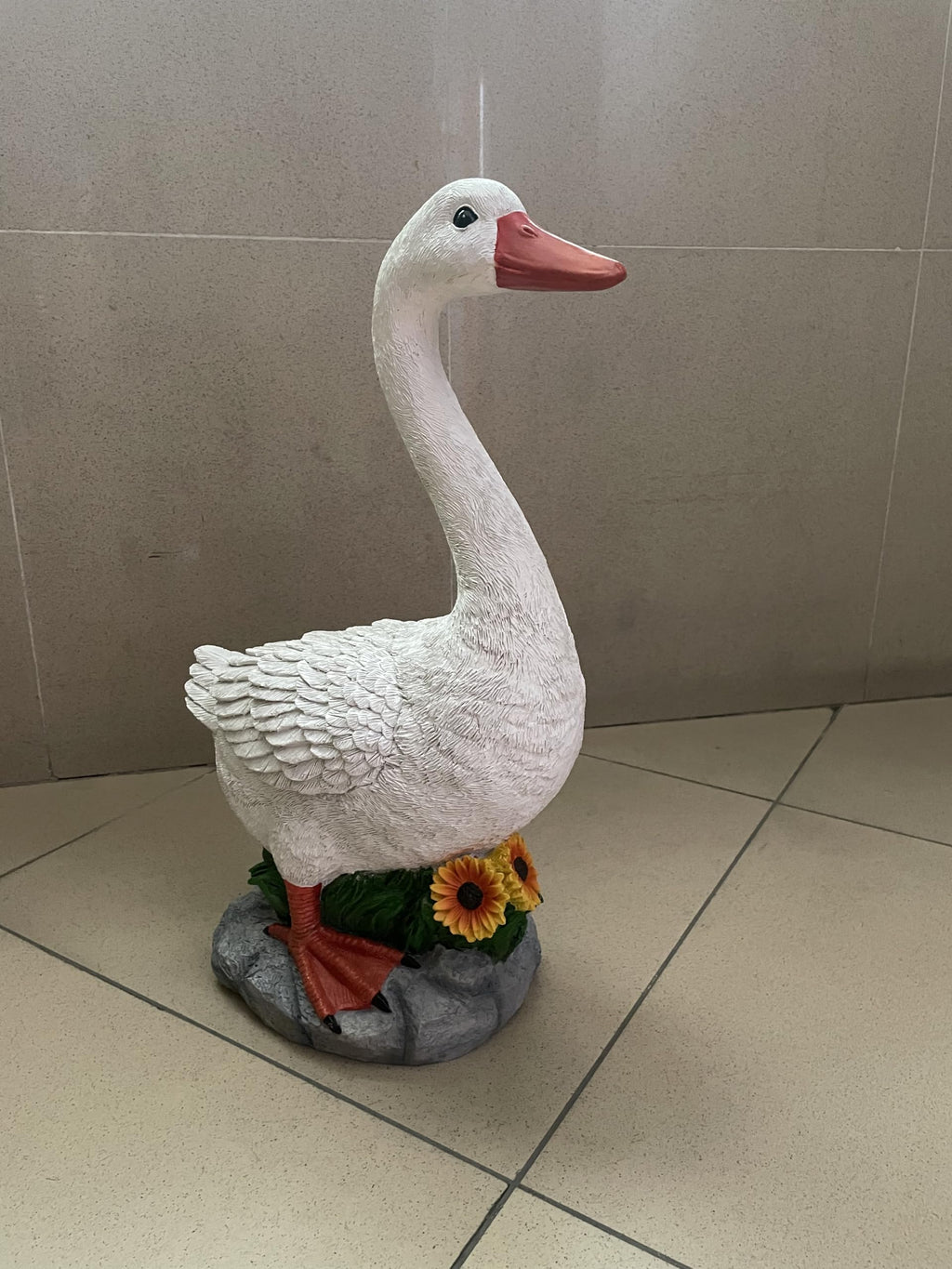 Clerodendrum Joyful Porch Goose Statue Cygnus, Classic, Detailed, Big Resin Garden Lawn Yard Décor, Sculpture, 20 inches High Figurine, Duck, Indoor and Outdoor, by GGTown TM