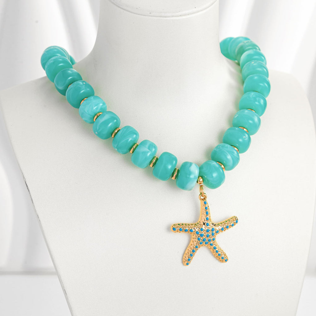WOWORAMA Boho Chunky Beaded Necklaces for Women Ocean Blue Resin Beads Necklace with Gold Starfish Pendant Necklace Coastal Summer Statement Necklaces Jewelry