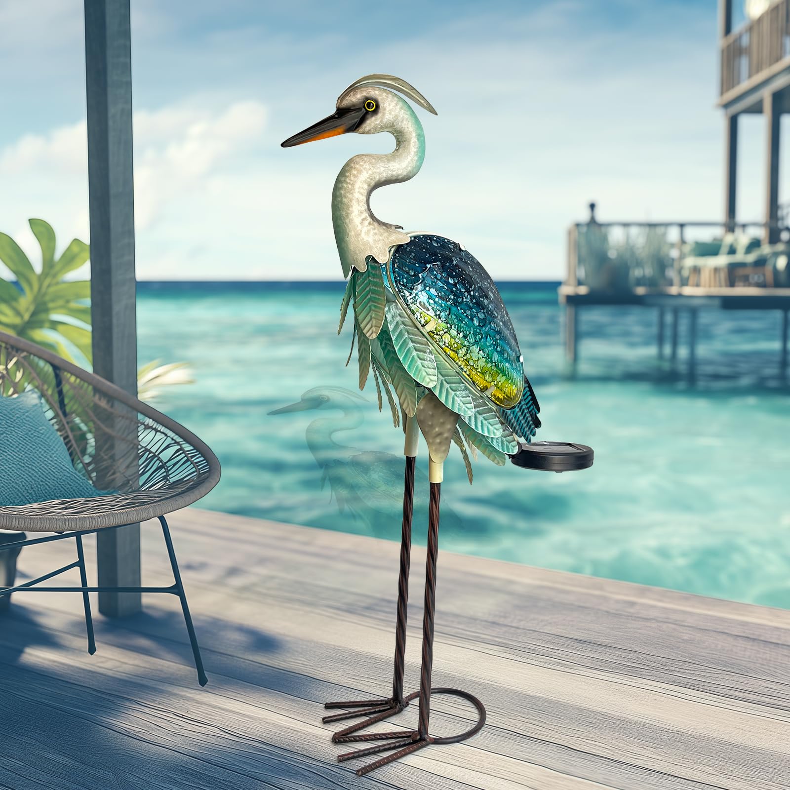HONGLAND Solar Heron Metal Crane Statue Garden Heron Sculpture, Glass Outdoor Crane Yard Art Coastal Ocean Bird Decor 24 Inch Lawn Ornament for Backyard Porch Patio Decor（Green）