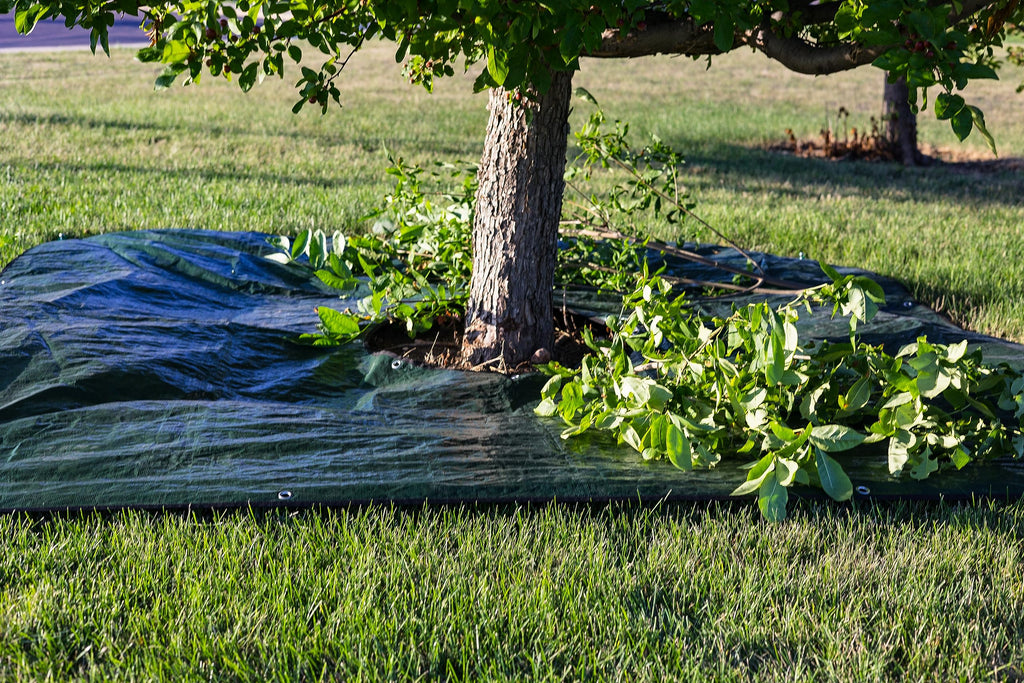 LydKin Landscape Tarp 8x8ft - 22" Center Hole to Fasten Around Trees and Shrubs - Complete with Garden Stakes