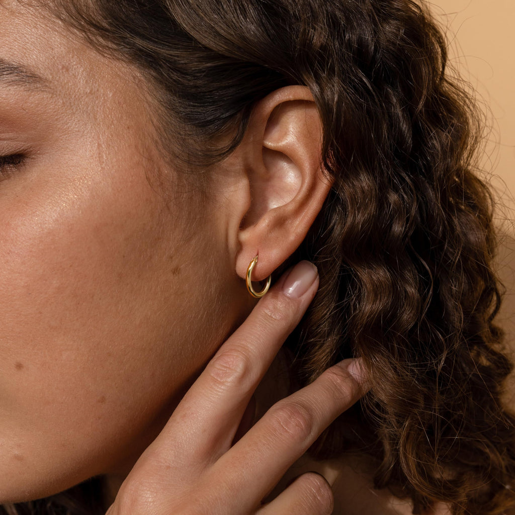 Hoop Earrings, Huggie Hoop Earrings for Women, Hypoallergenic Lightweight Small Hoop Earring for Womens 14mm/16mm/18mm (16mm)