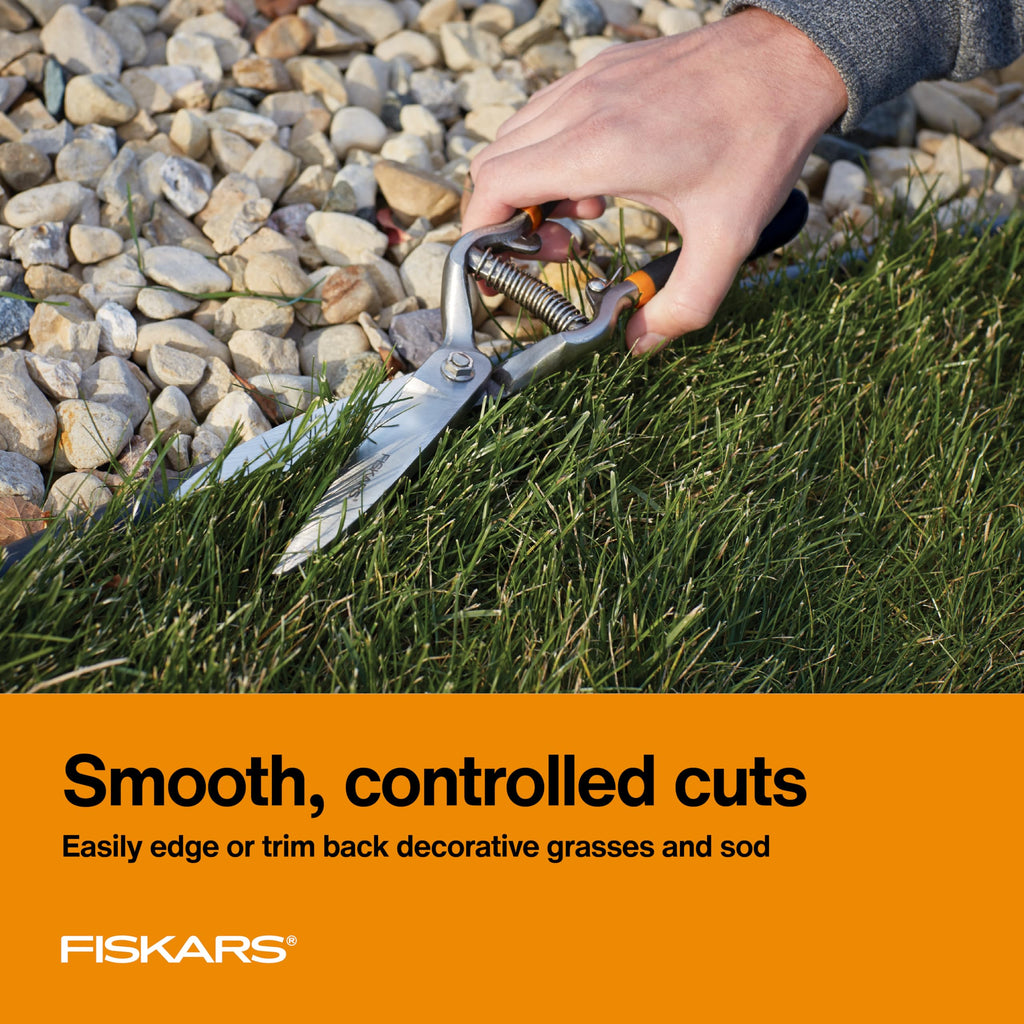 Fiskars 5" Forged Grass Shears, Handheld Grass Clippers for Lawn & Garden