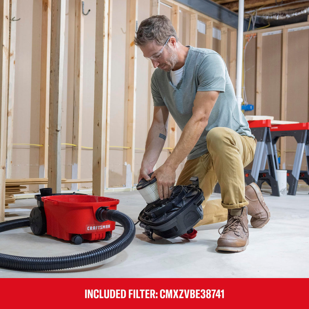 CRAFTSMAN CMXEVBE17040 4 Gallon 5.0 Peak HP Wet Dry Shop Vacuum