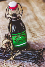 25 Organic Madagascar Whole Grade A Vanilla Pods for Vanilla Extract and Baking