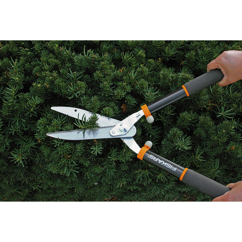 Fiskars 20" Power-Lever Garden Hedge Shears, Shrub Trimmer, 8” Blades