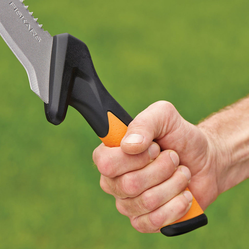Fiskars 18" Billhook Hand Saw, Multi-Purpose Lawn & Garden Tool