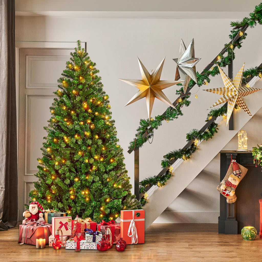 Yaheetech 6Ft Pre-lit Spruce Artificial Hinged Christmas Pine Tree Prelighted Holiday Xmas Tree for Home Party Decoration with 300 Warm White Lights and 818 Branch Tips, Green