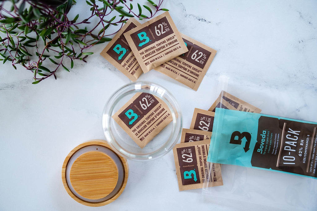Boveda 62% Humidity Control Packs, Size 8, 10-Pack – Protects Up to 1 oz