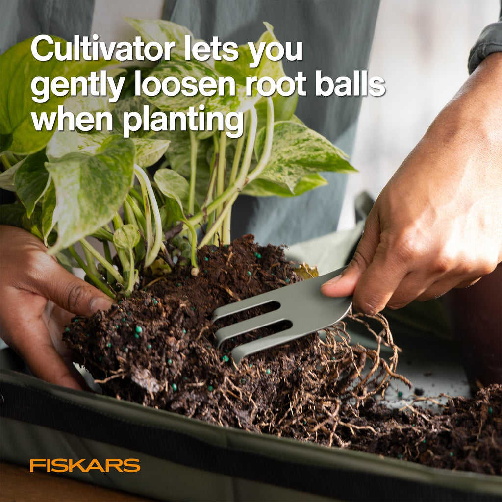Fiskars 5-Piece House Plant Cultivating Tool Set for Indoor Gardening