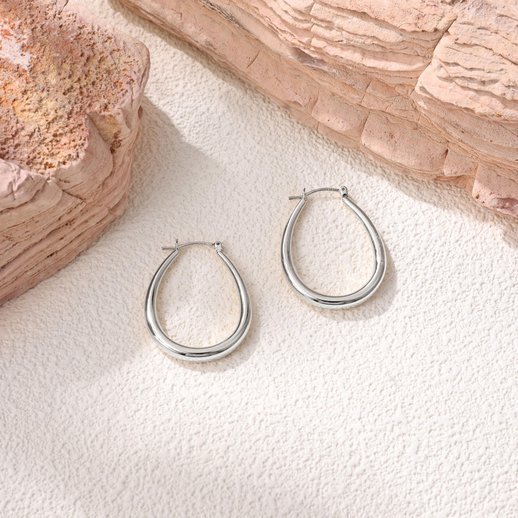 Gacimy Silver Chunky Hoop Earrings for Women, 14K White Gold Plated Oval Hoop Medium Silver Earrings with 925 Sterling Silver Post