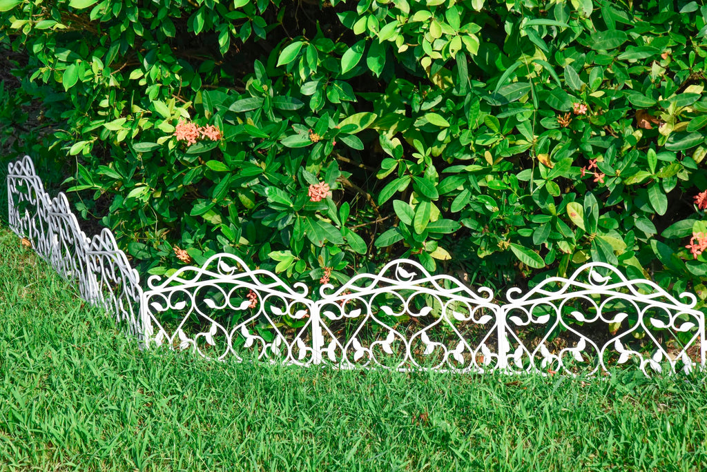 Evelyne Decorative Garden Border Plastic Edging – PP Plastic, Short Metal-Free Faux Wrought Iron Leaf & Bird Design, 8pcs Yard Landscaping Fence Liner Lawn Edge Barrier, 10ft Kit of Decorative Panels